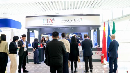 意大利对外贸易委员会亮相首届海外投资与综合服务展洽会，系统推介意大利营商环境与投资政策，深化中意双边经贸合作！